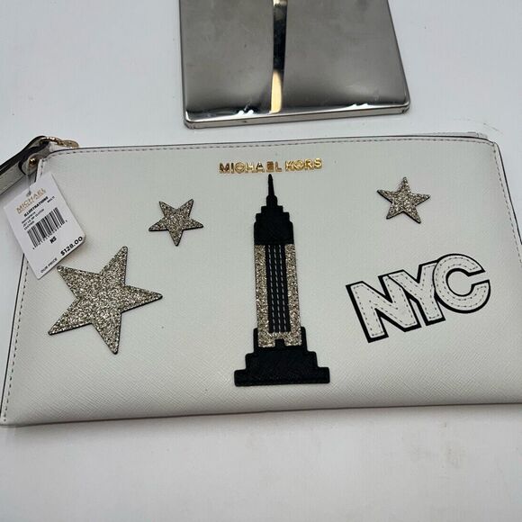 Michael Kors Illustrations NYC White Wristlet - Picture 9 of 10